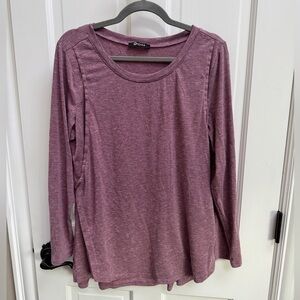 🎉HOST PICK HP🎊 Quinee Women’s XL Purple Maternity / Nursing Shirt Top Blouse